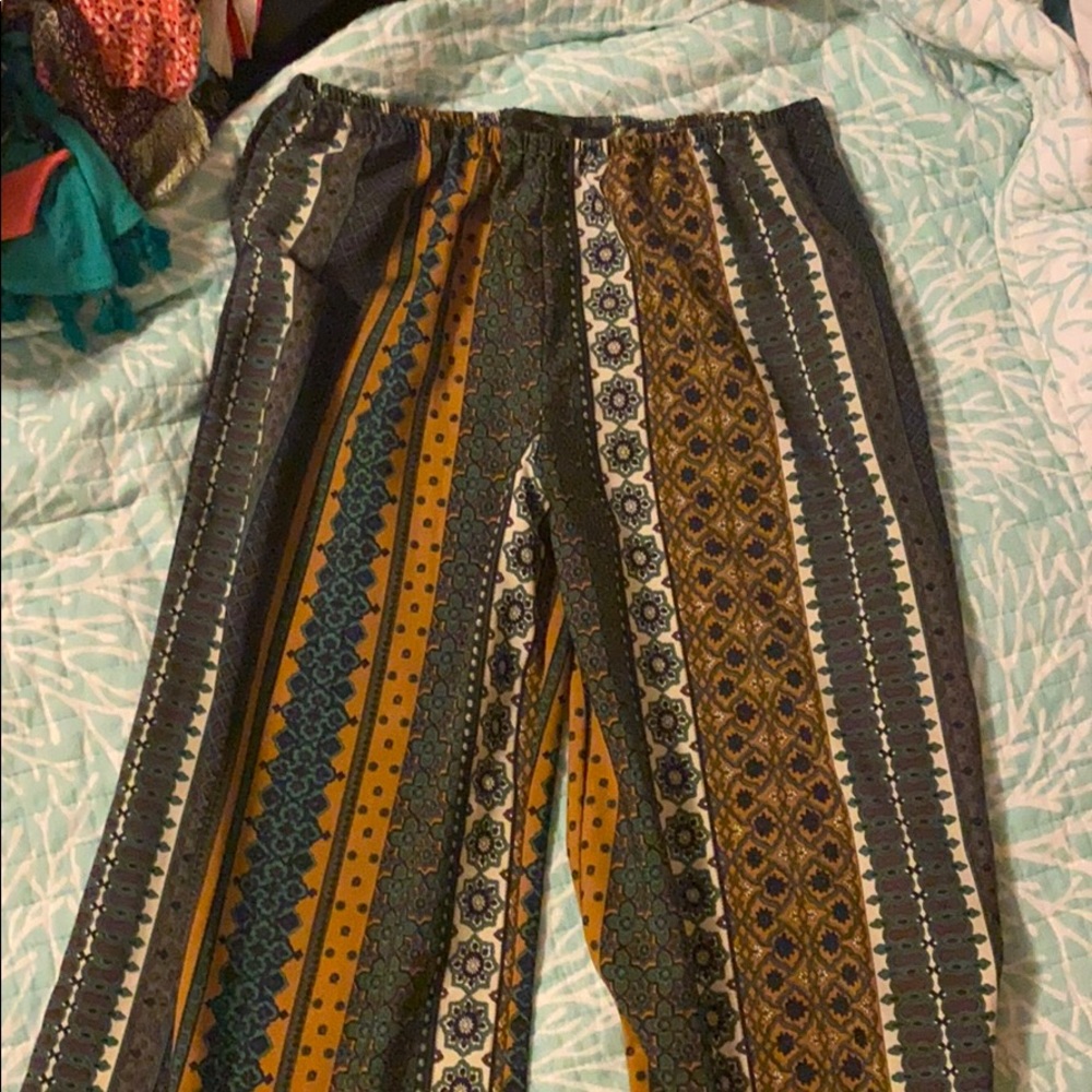 High waisted boho style pants. Size L